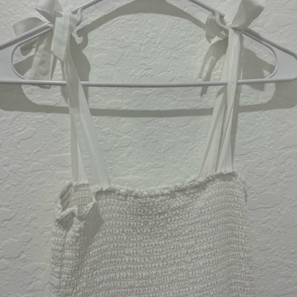 EVERLY • White Tie Up Eyelet Dress • size S - Picture 4 of 10